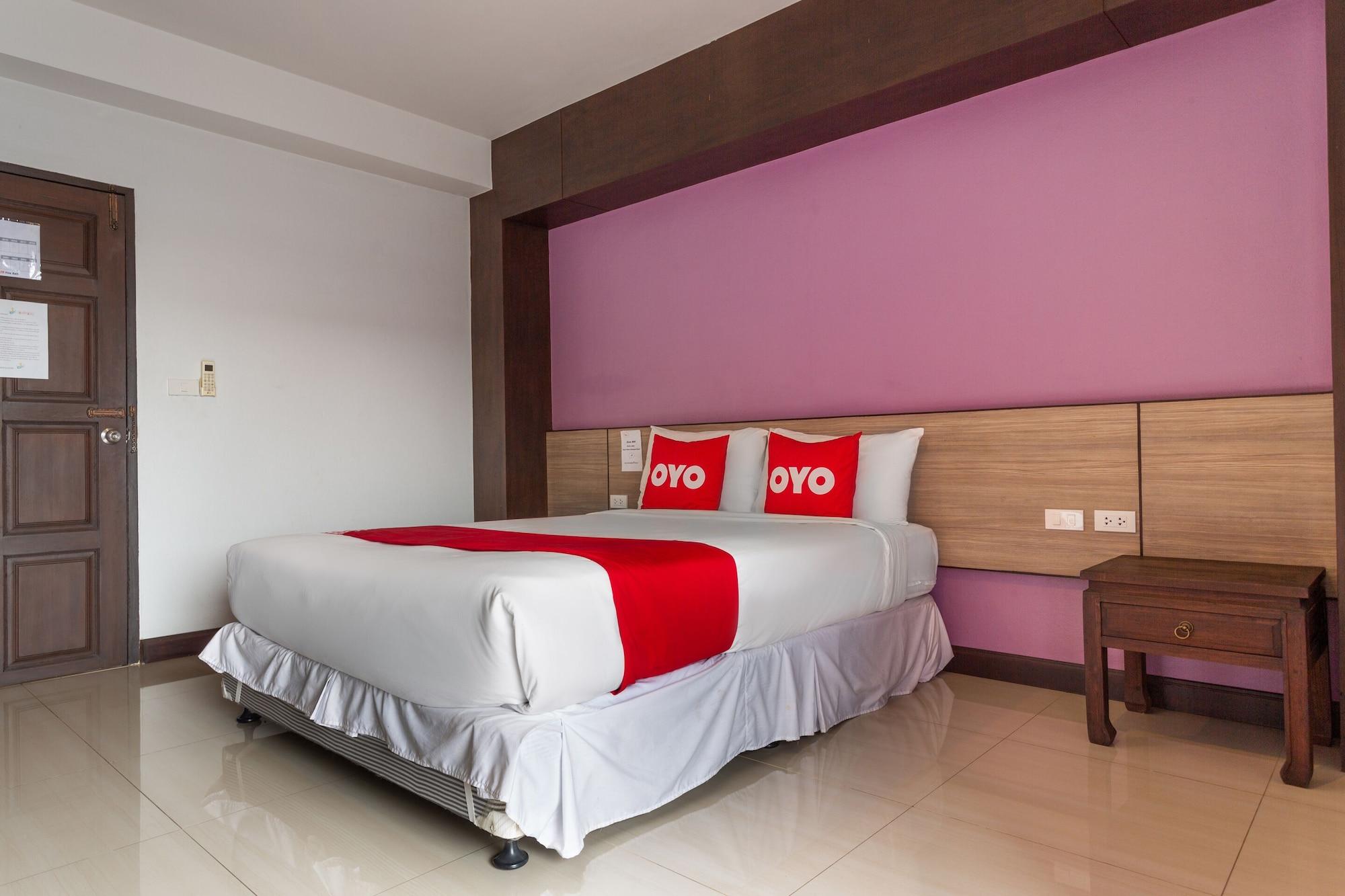 Oyo 1127 Baan Siam Hotel Csiangraj Kültér fotó