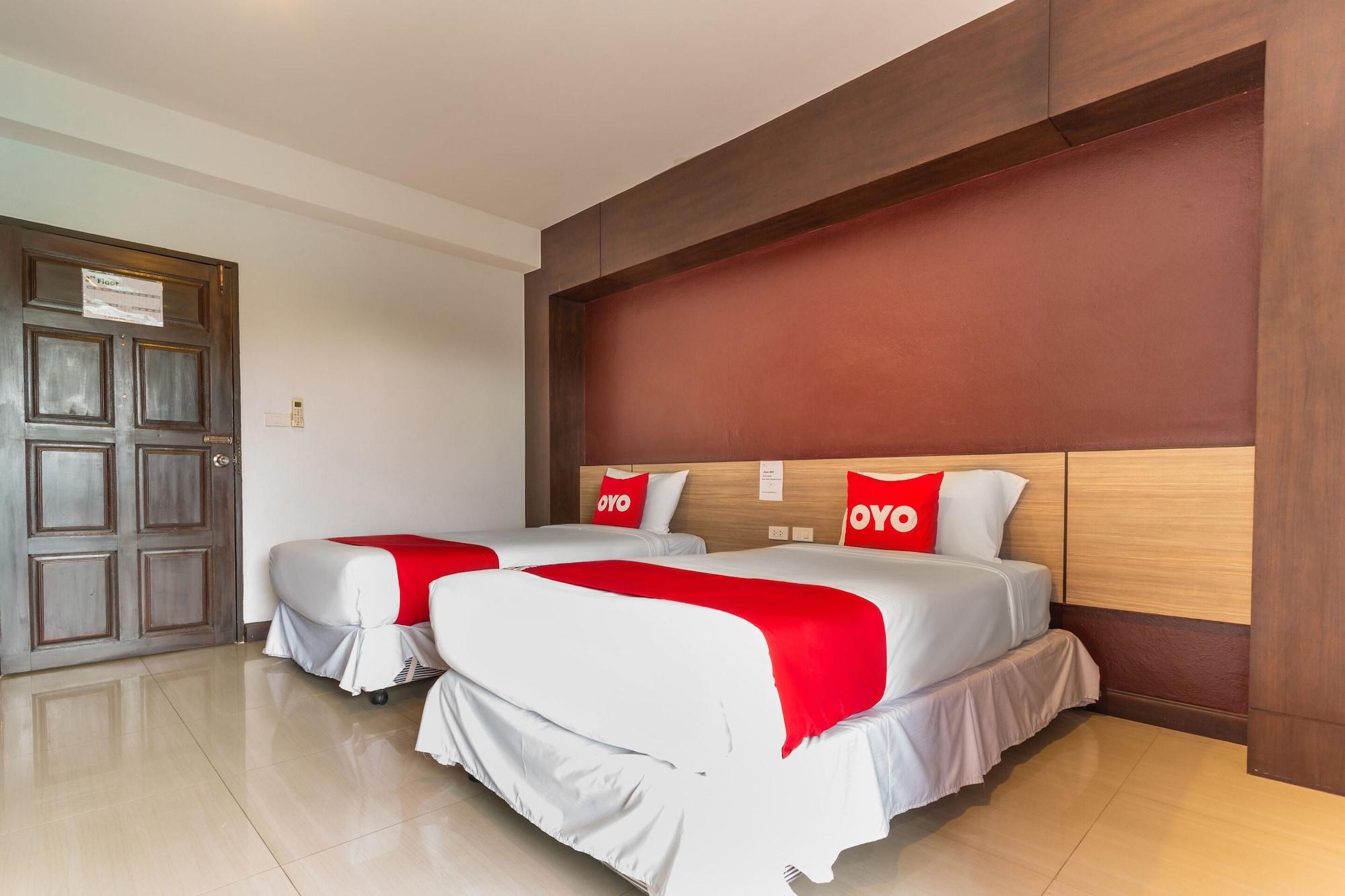 Oyo 1127 Baan Siam Hotel Csiangraj Kültér fotó