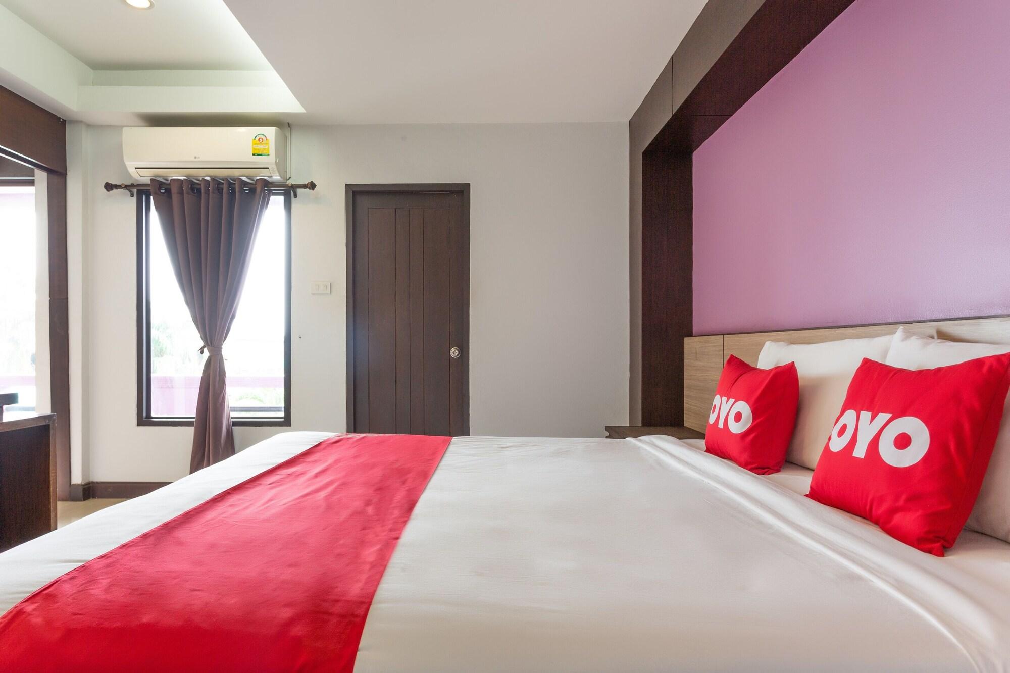 Oyo 1127 Baan Siam Hotel Csiangraj Kültér fotó