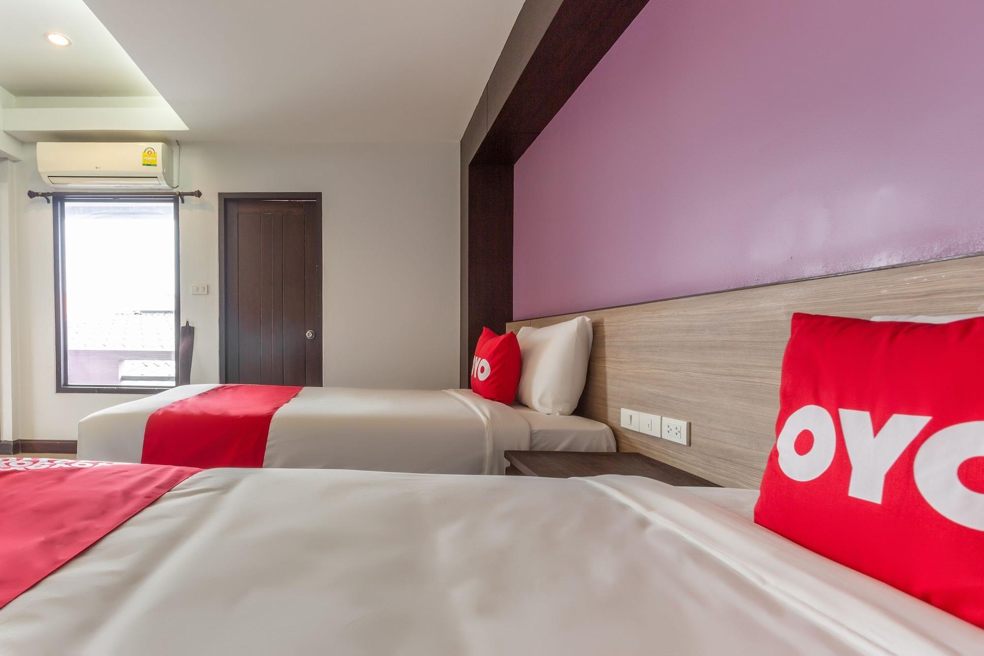 Oyo 1127 Baan Siam Hotel Csiangraj Kültér fotó